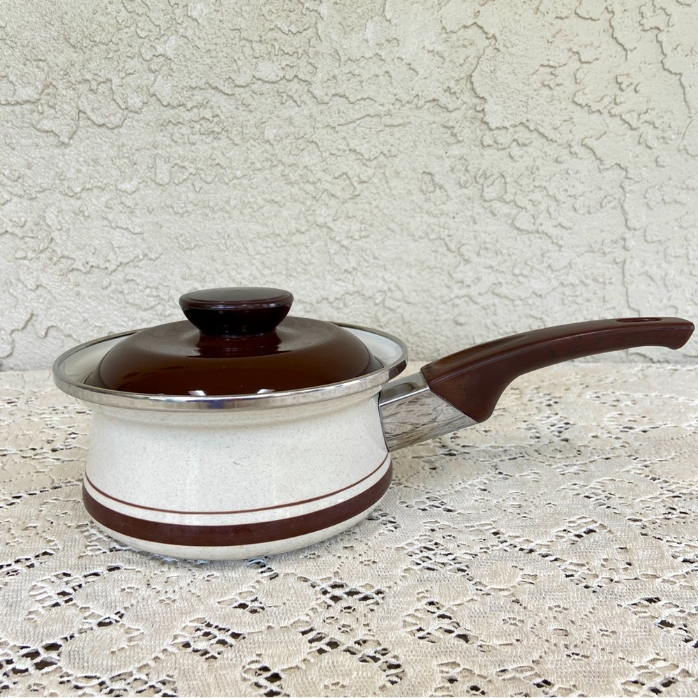 Vintage Sanko Ware Enamel Saucepan + Lid 70s